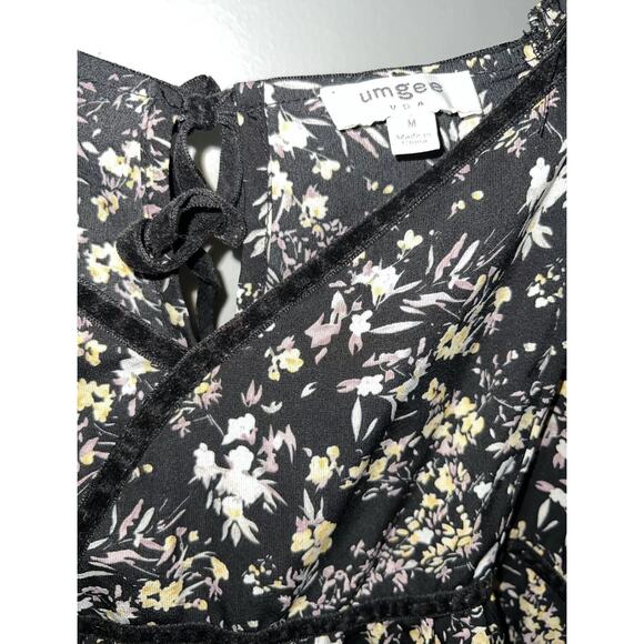 Umgee Womens M Black Floral Hi Low Tunic Top Boho Balloon Sleeve Velvet Trim - Picture 3 of 5